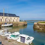 Petite Maison Cote Sauvage *