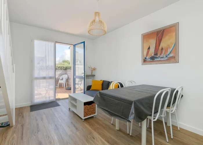 Petite Maison Cote Sauvage